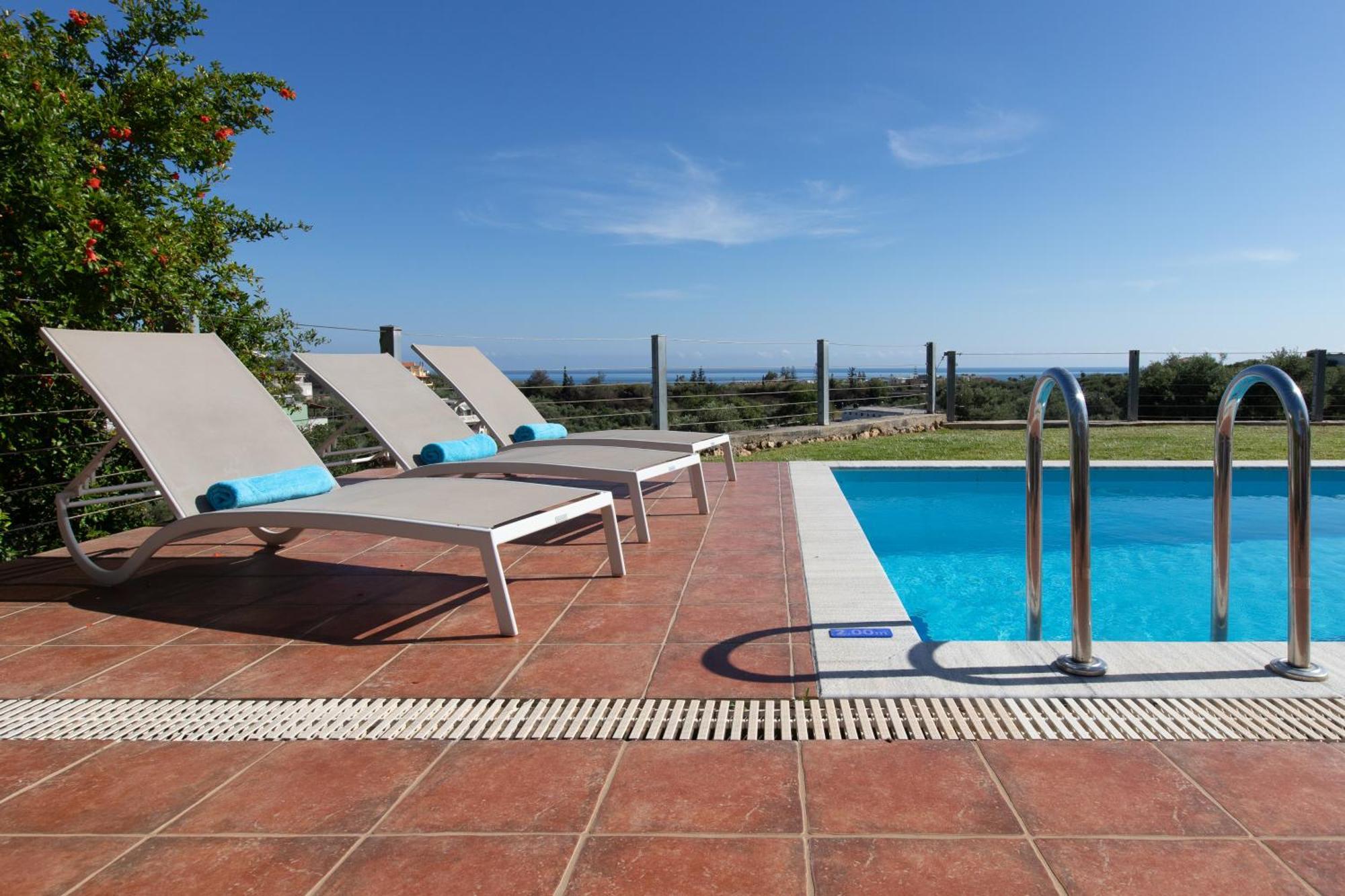 Dimitra Apartment With Private Pool And Sea View -The Ground Floor Of A Two Storey Building ダラトソ エクステリア 写真